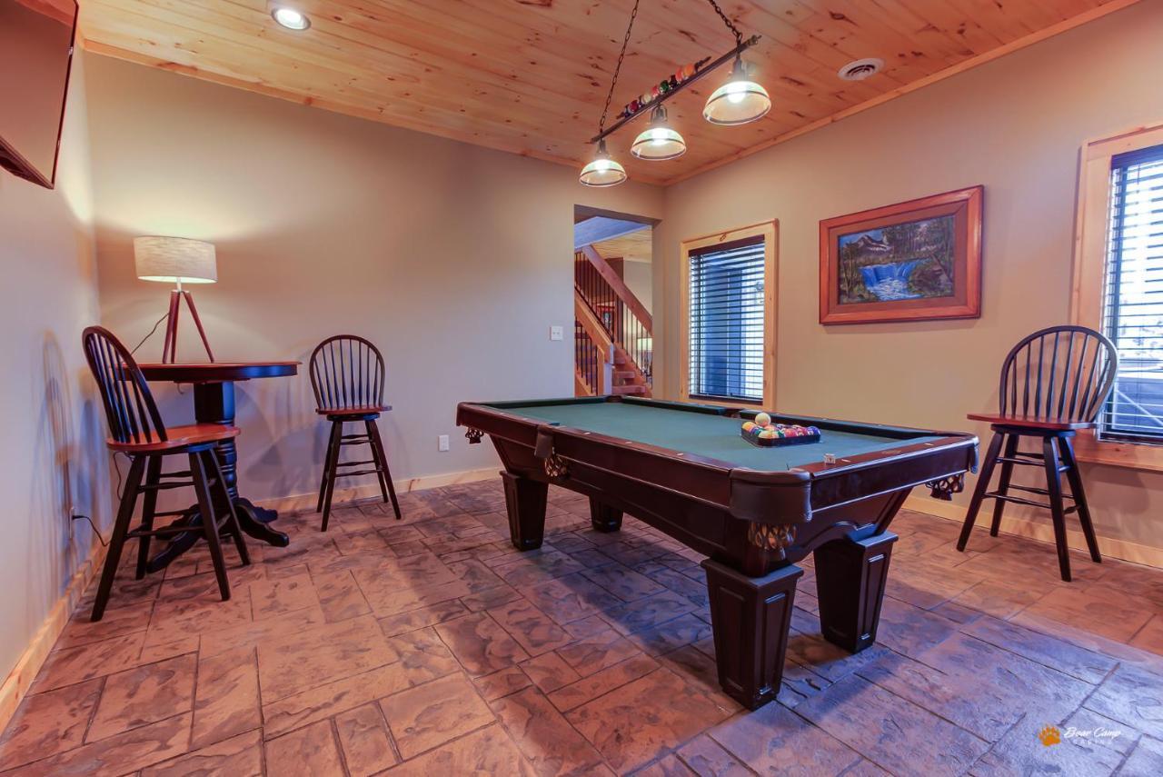 גטלינבורג Majestic View Lodge, Amazing Views, Hot Tub, 1089 Free Tickets Each Paid Day, Dollywood And More מראה חיצוני תמונה