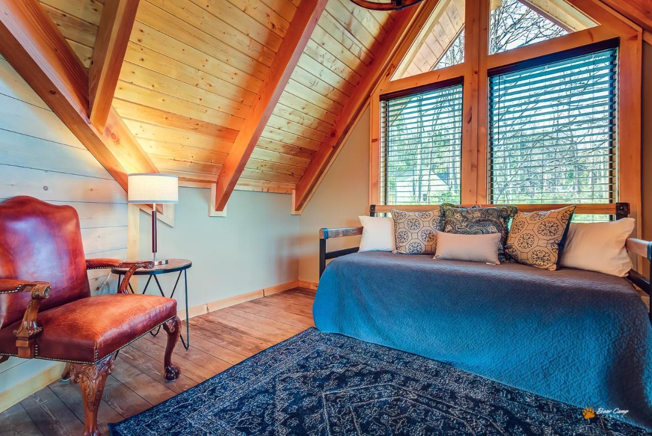 גטלינבורג Majestic View Lodge, Amazing Views, Hot Tub, 1089 Free Tickets Each Paid Day, Dollywood And More מראה חיצוני תמונה