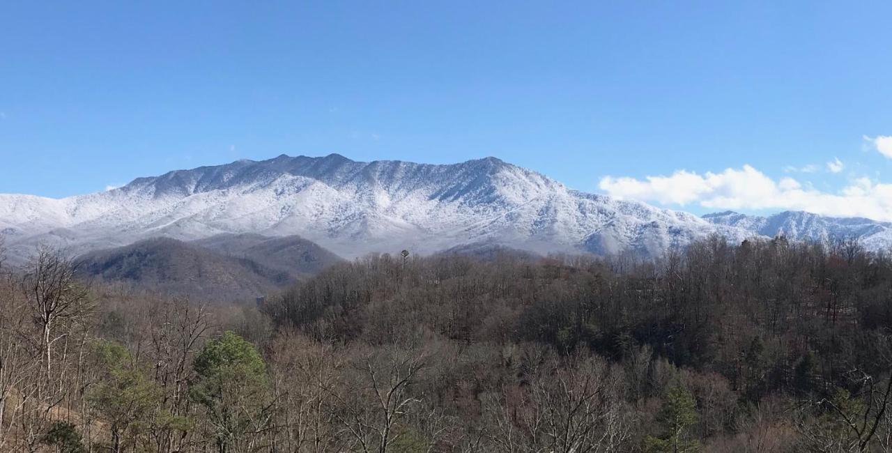 גטלינבורג Majestic View Lodge, Amazing Views, Hot Tub, 1089 Free Tickets Each Paid Day, Dollywood And More מראה חיצוני תמונה